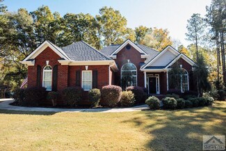 65 Overlook Dr, Hull, GA 30646