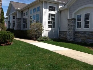 265 Blossom Ln Unit 23, Chagrin Falls, OH 44022