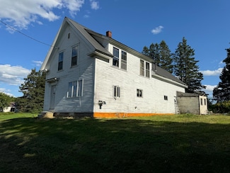127 Center Rd, Easton, ME 04740