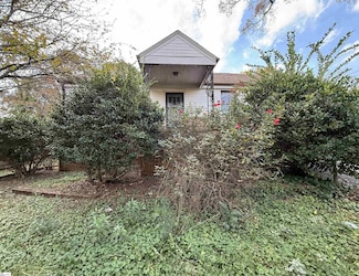 636 Old Augusta Rd, Greenville, SC 29605