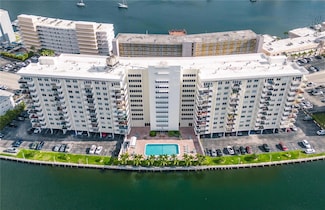 401 Golden Isles Dr Unit 804, Hallandale Beach, FL 33009