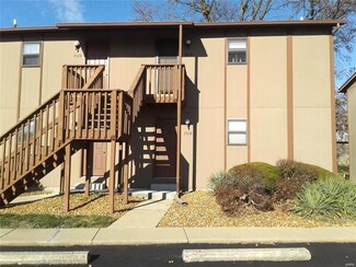 112 Ashley Dr Unit 112, Fairview Heights, IL 62208