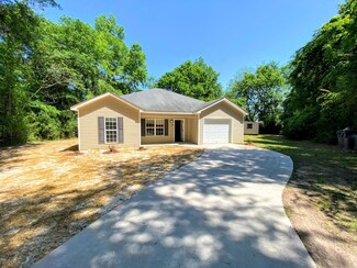 614 King Taylor Rd, Evans, GA 30809