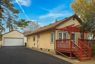 1139 County Road B W, Saint Paul, MN 55113