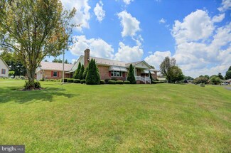 11960 Greenridge Dr, Waynesboro, PA 17268