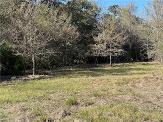 6535 Zak Pvt Rd, Bryan, TX 77808