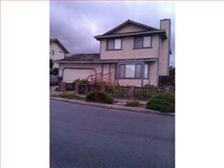 512 Saint Albans Way, Salinas, CA 93905