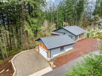 4047 Southpointe Dr, Eugene, OR 97405