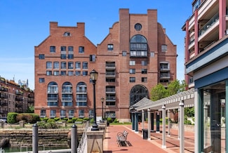 357 Commercial St Unit 219, Boston, MA 02109