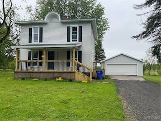1750 Yates Carlton Townline Rd, Lyndonville, NY 14098