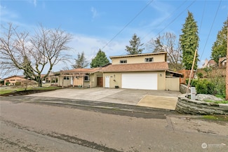 9406 S 205th Place, Kent, WA 98031