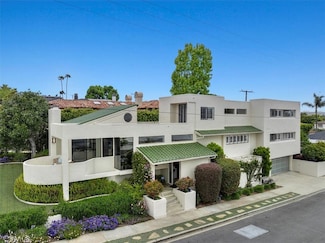1467 18th St, Manhattan Beach, CA 90266