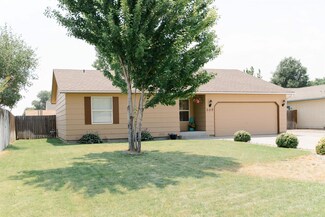 205 Magnolia St, Mountain Home, ID 83647
