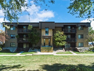 1484 N Rock Run Dr Unit 2D, Crest Hill, IL 60403