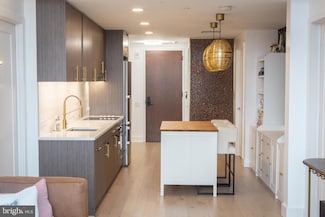 1211 Van St SE Unit 1211, Washington, DC 20003