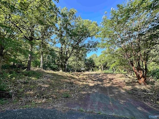 101 Oak Place, Gadsden, AL 35901