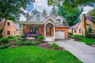 330 Wisteria Dr, Dayton, OH 45419