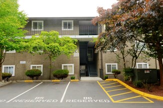 323 75th St SE Unit C61, Everett, WA 98203