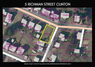 5 Richman St, Clinton, MA 01510
