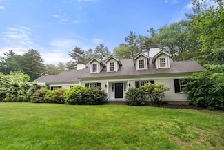 45 Cedar Ln, Westwood, MA 02090