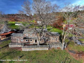 1008 New York 81, Climax, NY 12042