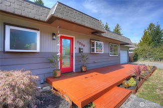 1258 Huson Dr, Tacoma, WA 98405