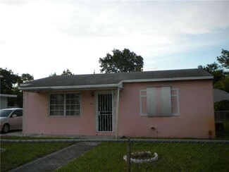 735 NW 130th St, North Miami, FL 33168