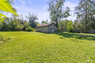 23577 N Meadow Ln, Cary, IL 60013