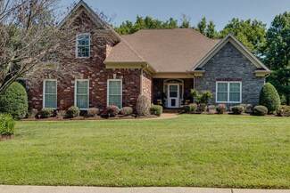 1306 Camelot Bay, Mount Juliet, TN 37122