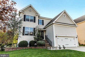 545 Saxon Dr, West Deptford, NJ 08086