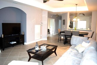 7819 Regal Heron Cir Unit 8-306, Naples, FL 34104
