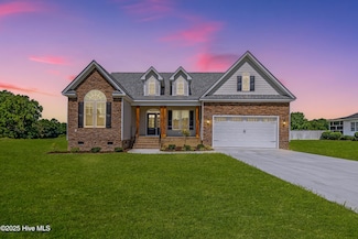 5312 Little Farm Rd, Elm City, NC 27822