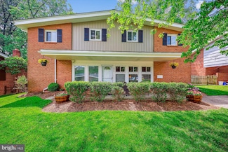 904 Hyde Rd, Silver Spring, MD 20902