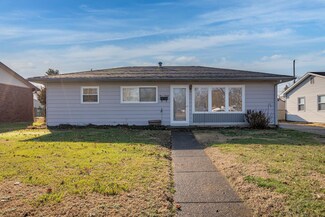 320 W Mill Rd, Evansville, IN 47710