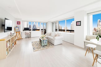 300 E 59th St Unit 3505, New York, NY 10022