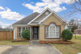 113 Ridgecrest Rd, Calera, AL 35040
