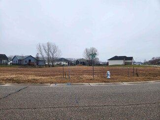 522 N Valley Creek Dr, Valley Center, KS 67147