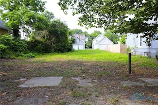 1628 Fernwood Ave, Toledo, OH 43607
