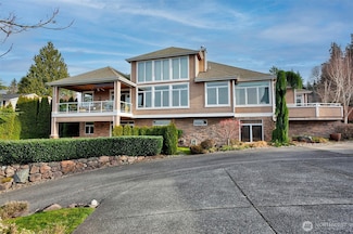 19481 SE 14th St, Sammamish, WA 98075