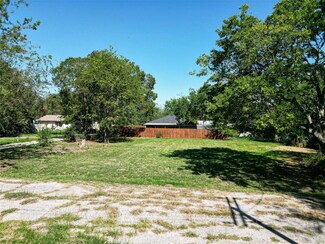305 Nixon, Wills Point, TX 75169