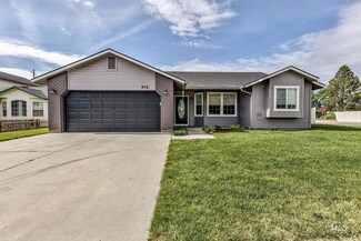 812 Cornwall Way, Fruitland, ID 83619