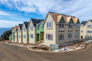 419 NE Moonwake Ln Unit 17, Depoe Bay, OR 97341