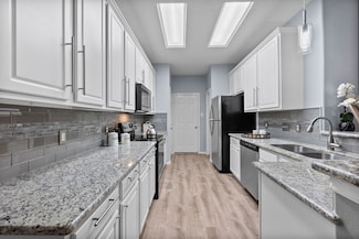 99 Gallery Cove Ct, Spring, TX 77382
