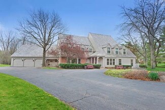 1885 Wilmot Rd, Bannockburn, IL 60015