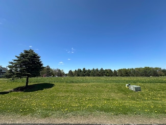 N903 Winds Way, Oconomowoc, WI 53066