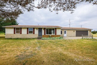 3150 Patterson Rd, Wayland, MI 49348