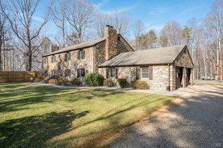 109 Otterview Rd, Forest, VA 24551
