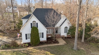 8007 Hillcreek Dr, Midlothian, VA 23112