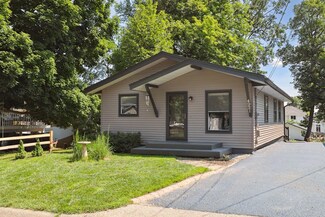 4921 Drummond Rd, Mound, MN 55364