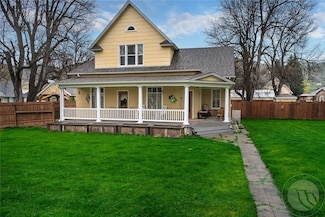 43 N Woodard Ave, Absarokee, MT 59001